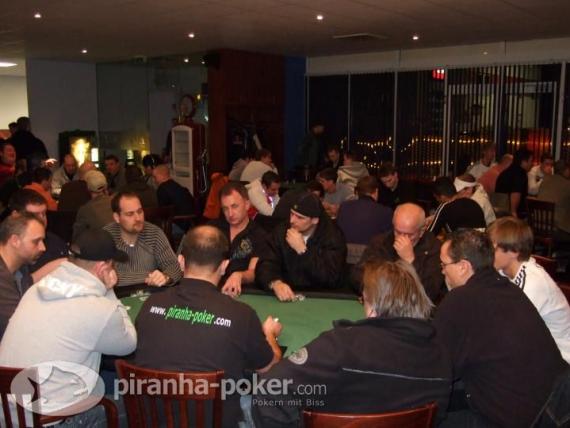 Piranha Poker Turnier am Sonntag, den 4.Januar 2009 im Bowling in Tauber