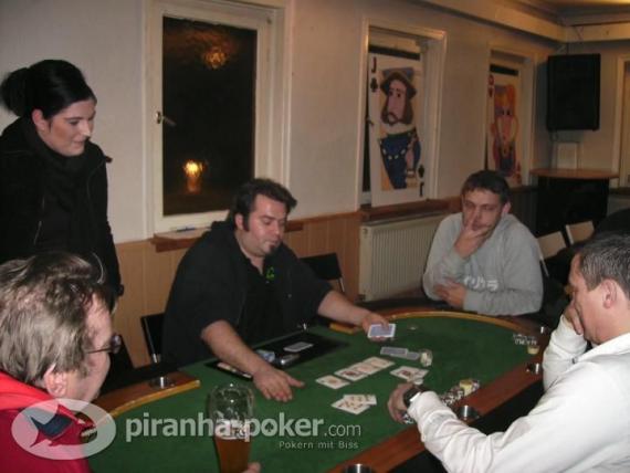 Piranha Poker Turnier am Donnerstag, den 8.Januar 2009 Zum goldenen Löwen