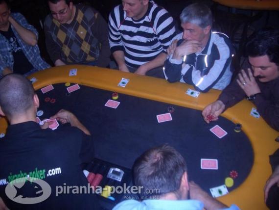 Piranha-Poker Turnier am Sonntag, den 24.Februar 2008 im Billardcafe Casblanca