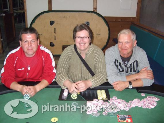 Piranha-Poker Multitableturnier am Samstag, den 25. September 2010 auf der Kartbahn Burgpark Ring